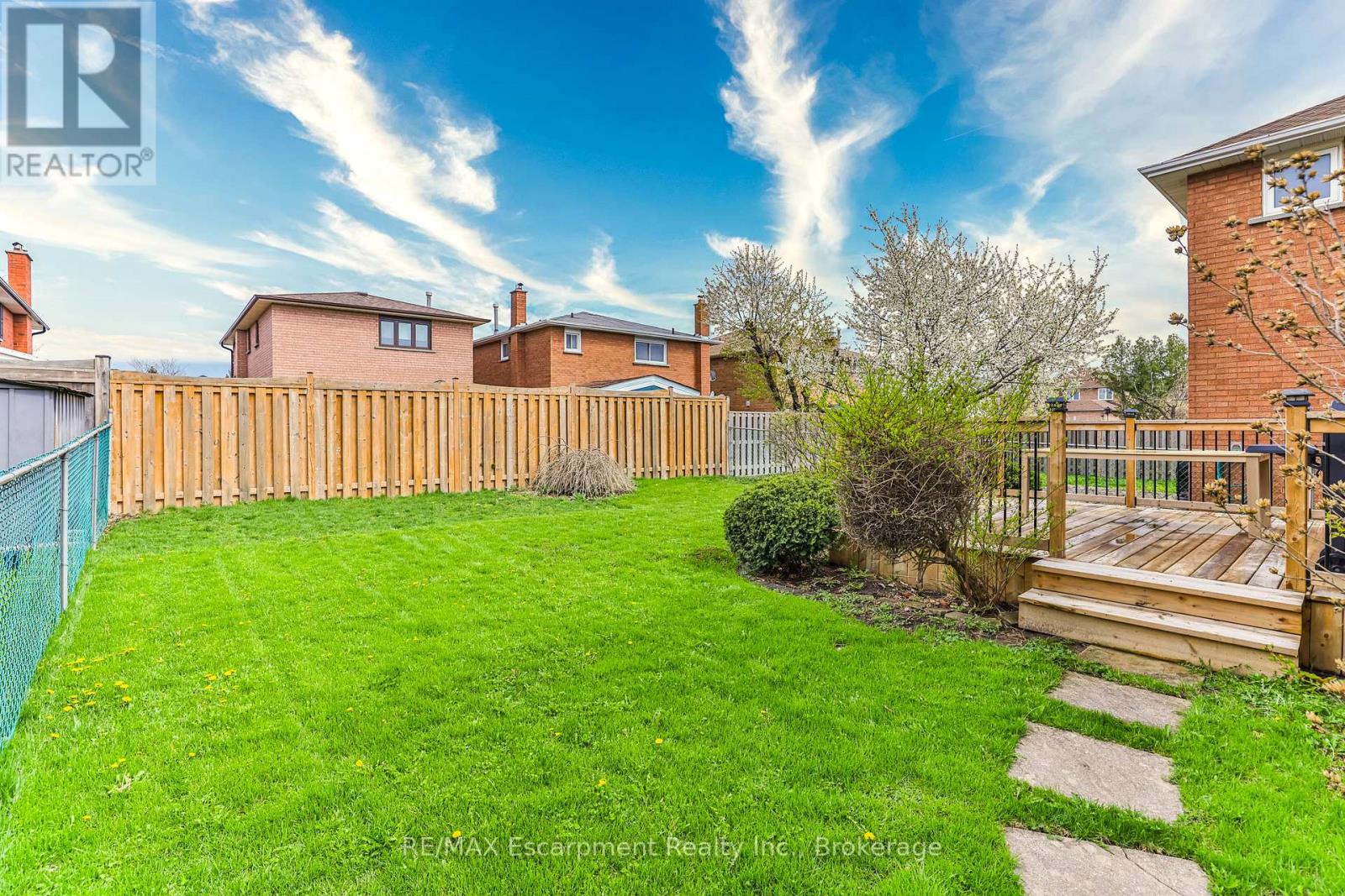 90 Waterfall Road, Vaughan, Ontario  L4L 5B2 - Photo 26 - N12902890