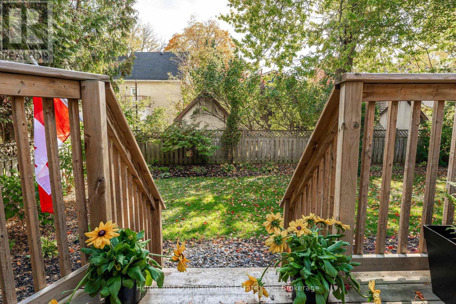 137 Water Street, Stratford, Ontario N5A 3C3 - Photo 38 - X12892540