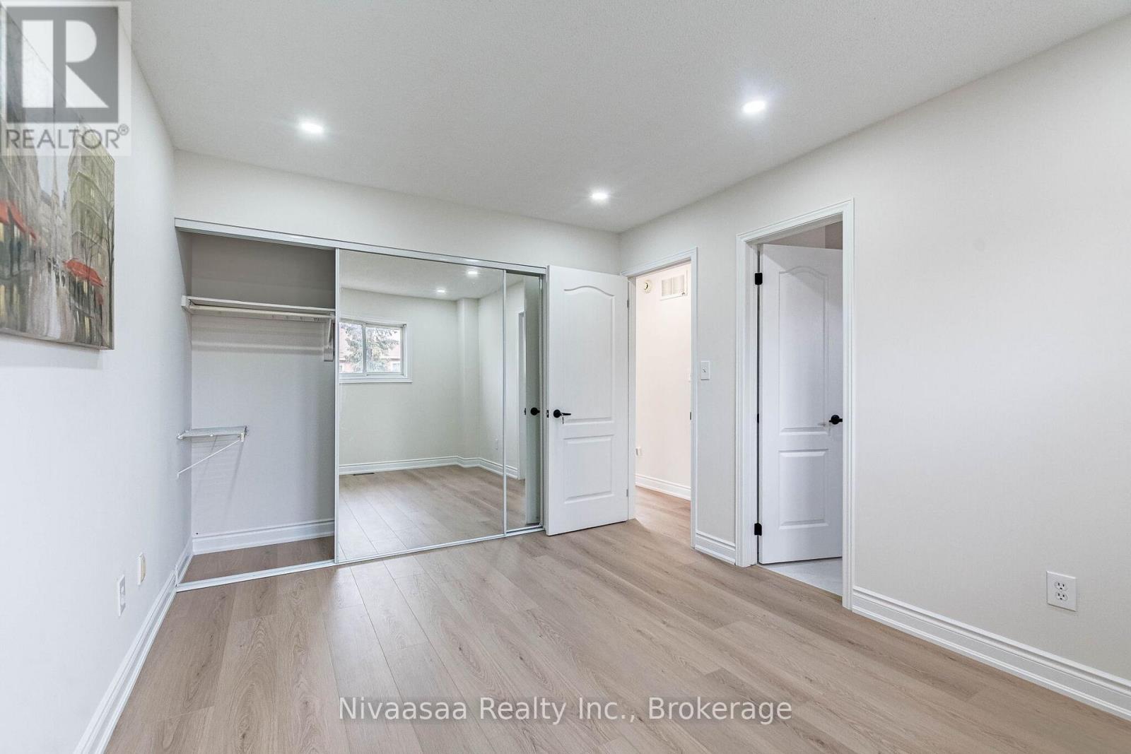 33 Pantages Court, Brampton, Ontario  L6S 5B7 - Photo 25 - W12902730