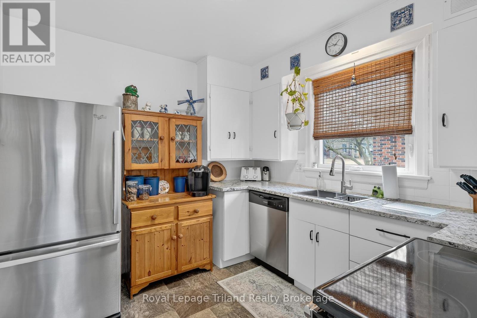 449 Brant Street, Woodstock, Ontario  N4S 5J3 - Photo 11 - X12902740