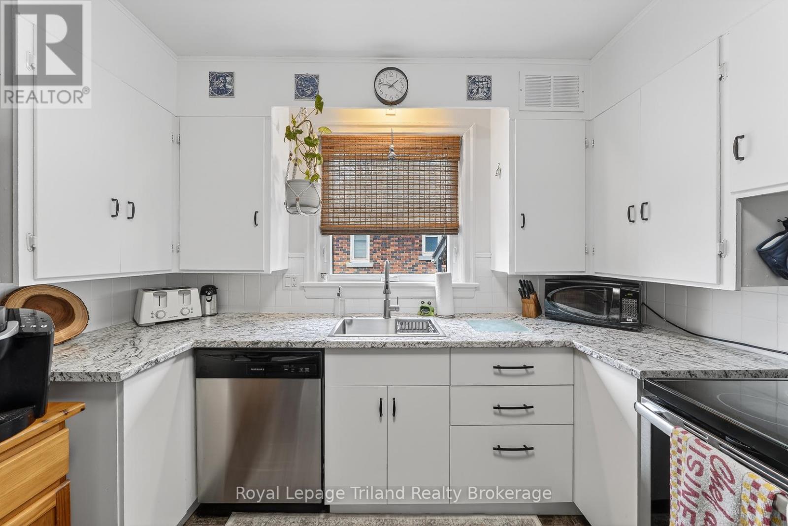 449 Brant Street, Woodstock, Ontario  N4S 5J3 - Photo 13 - X12902740