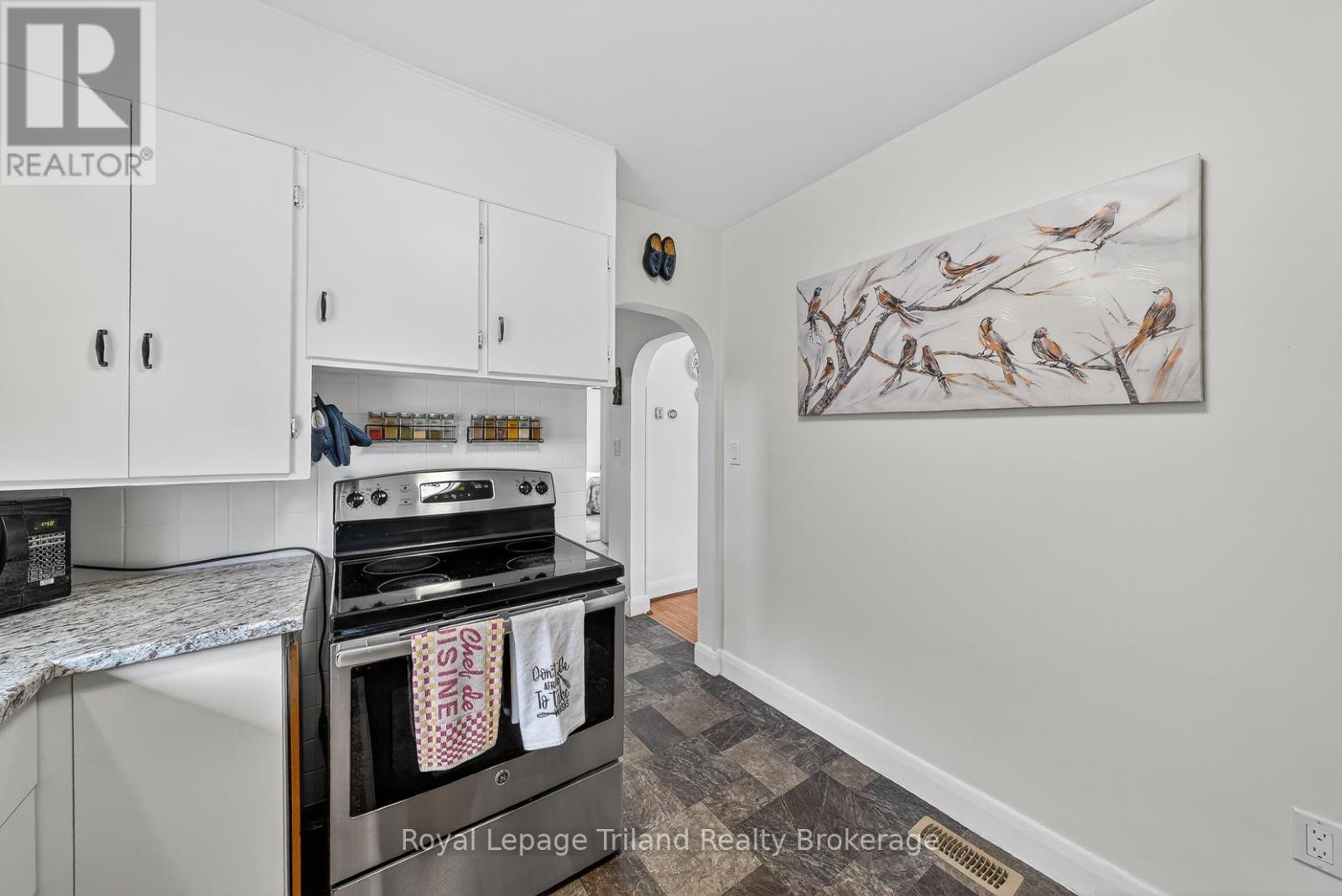 449 Brant Street, Woodstock, Ontario  N4S 5J3 - Photo 14 - X12902740