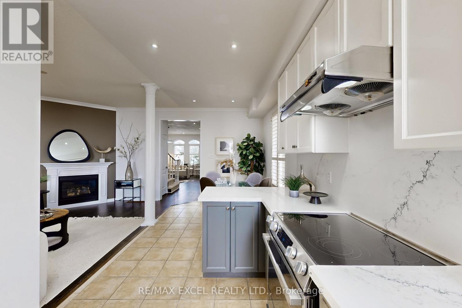 43 Evaridge Drive, Markham, Ontario  L6B 1E7 - Photo 10 - N12901614