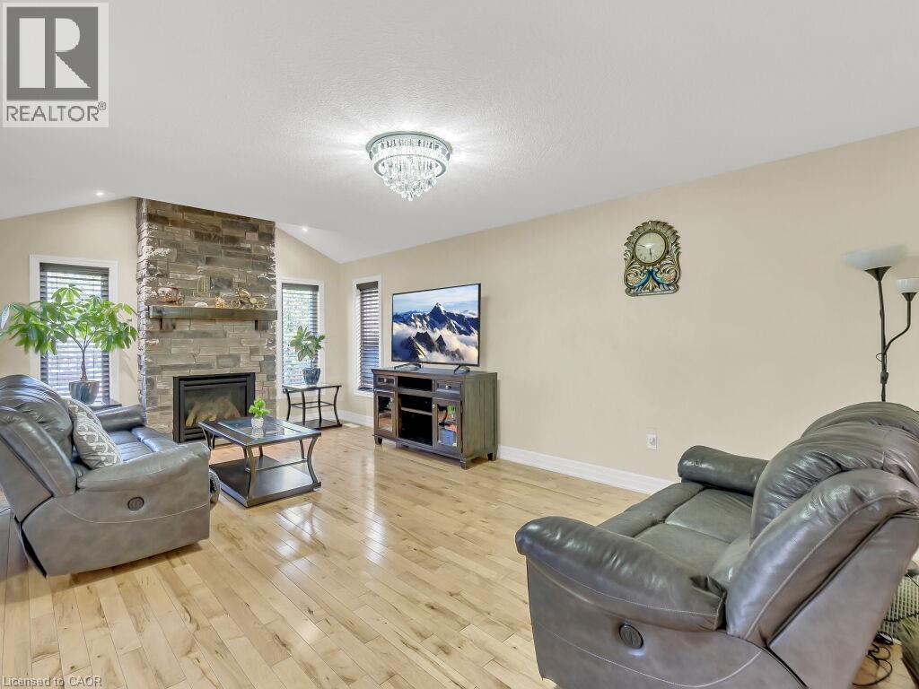 269 Goodwin Drive, Guelph, Ontario  N1L 0K1 - Photo 13 - 40813711