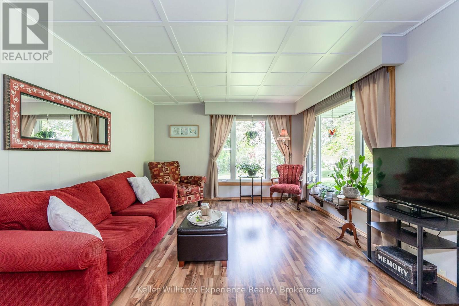 450 Concession 11 Road E, Tiny, Ontario  L0L 2J0 - Photo 11 - S12902656