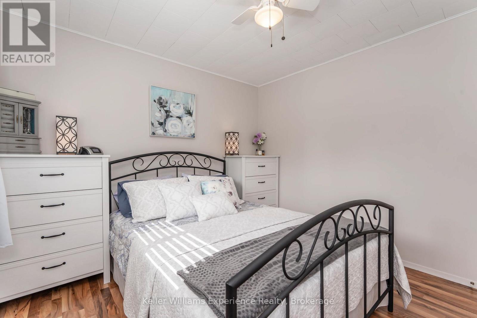 450 Concession 11 Road E, Tiny, Ontario  L0L 2J0 - Photo 15 - S12902656