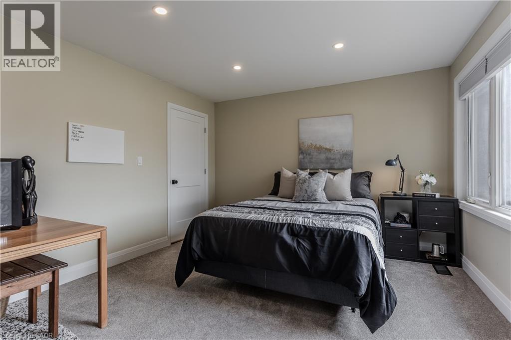 128 Margaret Avenue, Stoney Creek, Ontario  L8G 3G8 - Photo 13 - 40813313