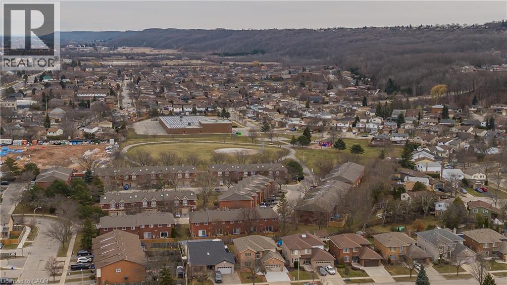 128 Margaret Avenue, Stoney Creek, Ontario  L8G 3G8 - Photo 3 - 40813313