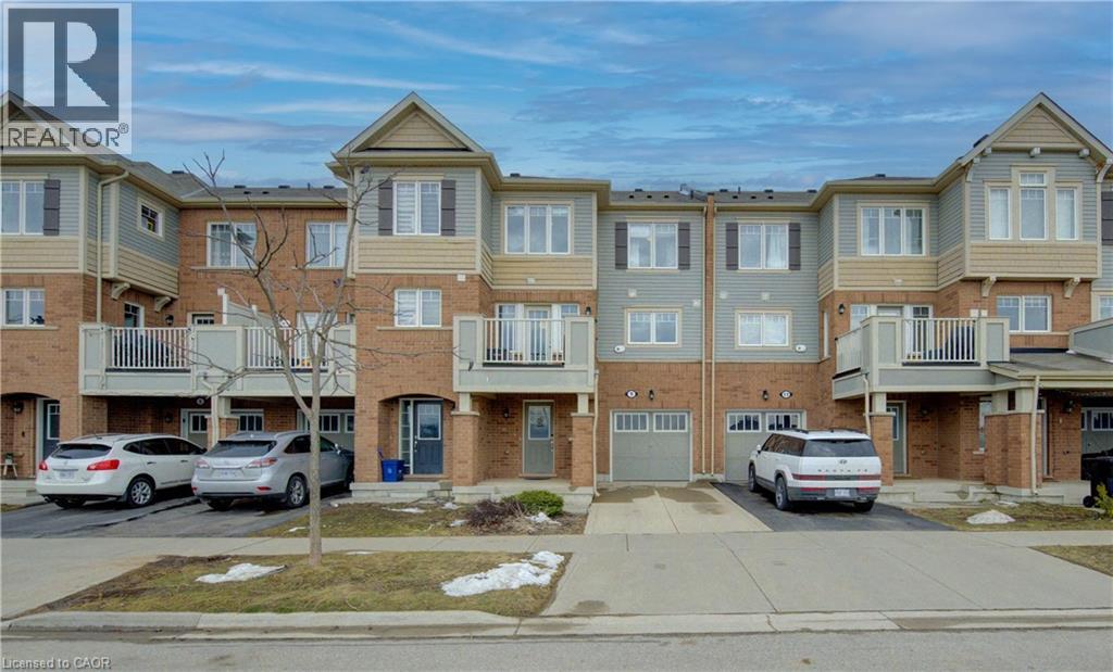 9 Outlook Terrace, Kitchener, Ontario  N2R 0K6 - Photo 1 - 40813299