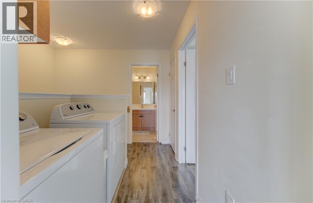 9 Outlook Terrace, Kitchener, Ontario  N2R 0K6 - Photo 25 - 40813299