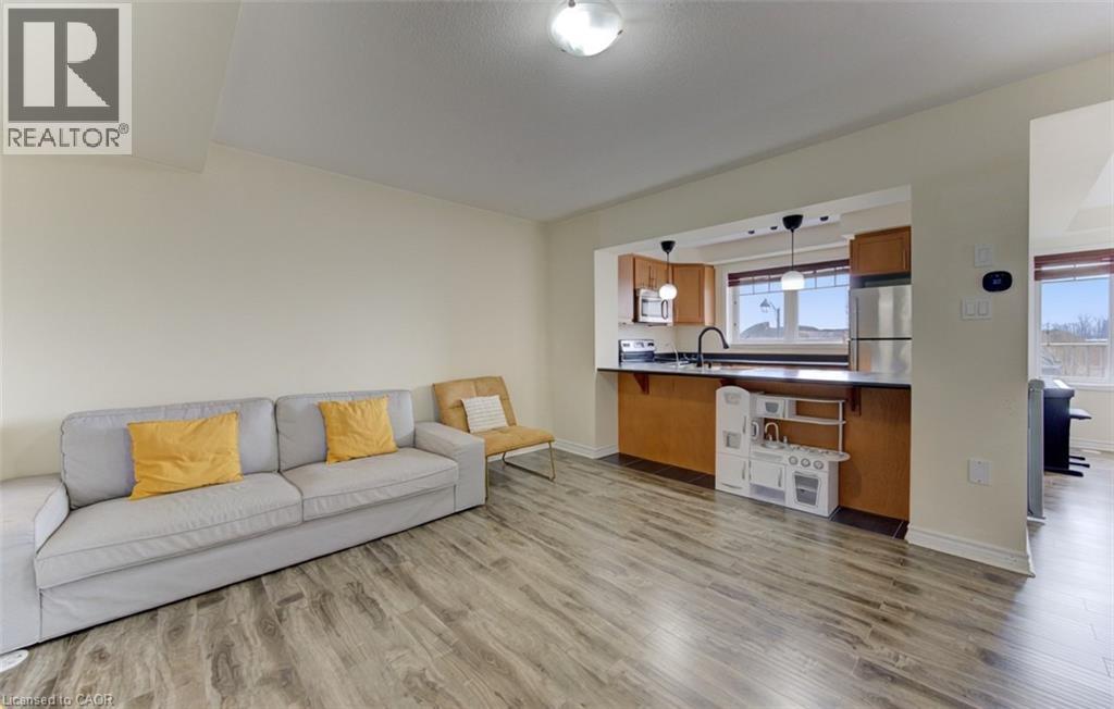 9 Outlook Terrace, Kitchener, Ontario  N2R 0K6 - Photo 6 - 40813299