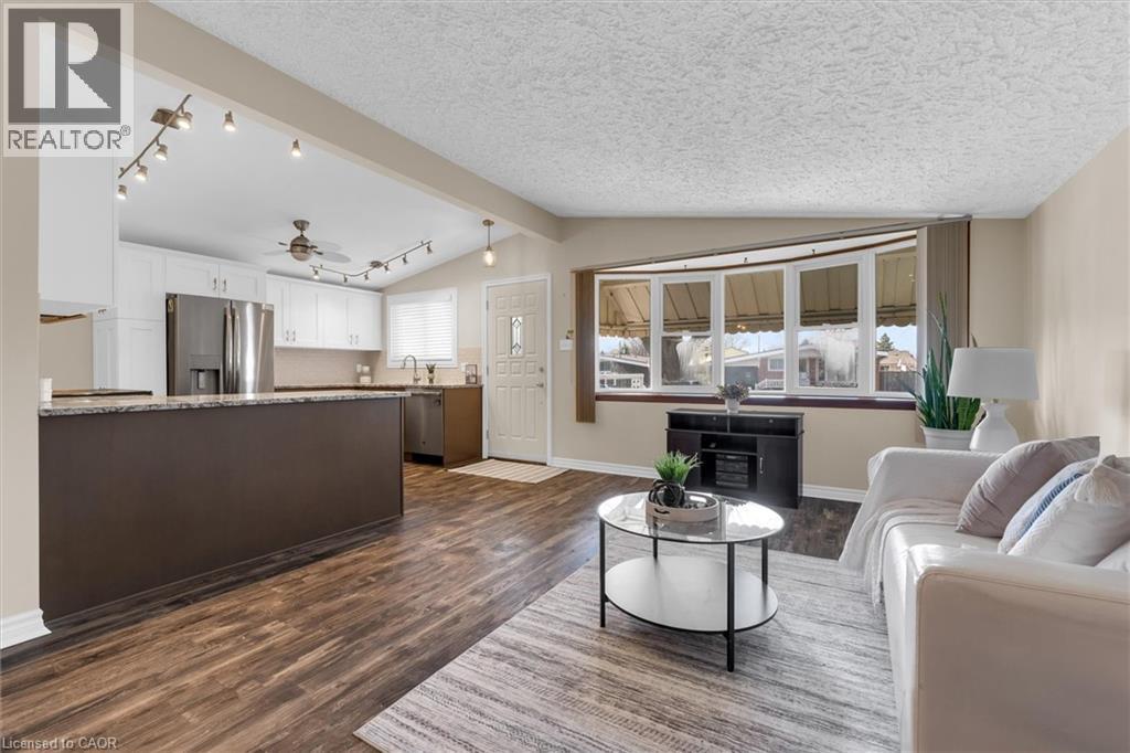 77 Lawfield Drive, Hamilton, Ontario  L8V 4C6 - Photo 5 - 40812956