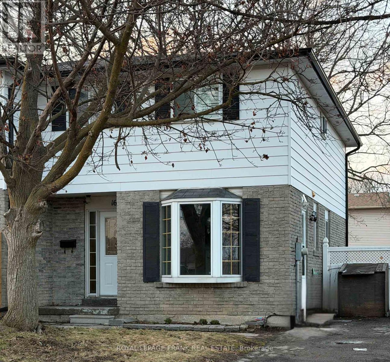 16 Loscombe Drive, Clarington, Ontario  L1C 3S9 - Photo 2 - E12902746