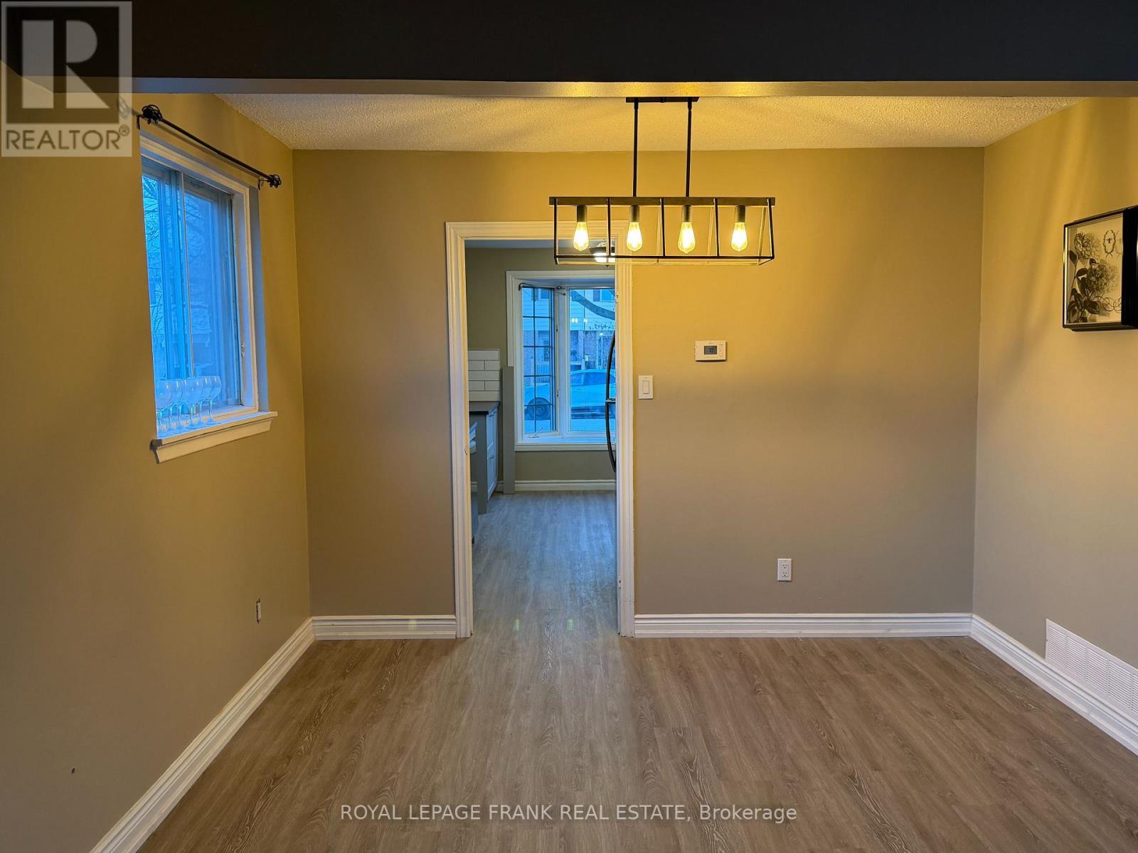 16 Loscombe Drive, Clarington, Ontario  L1C 3S9 - Photo 9 - E12902746