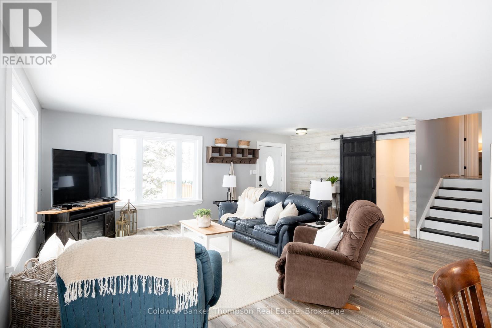 751 Old Muskoka Road, Huntsville, Ontario P0B 1M0 - Photo 10 - X12902854