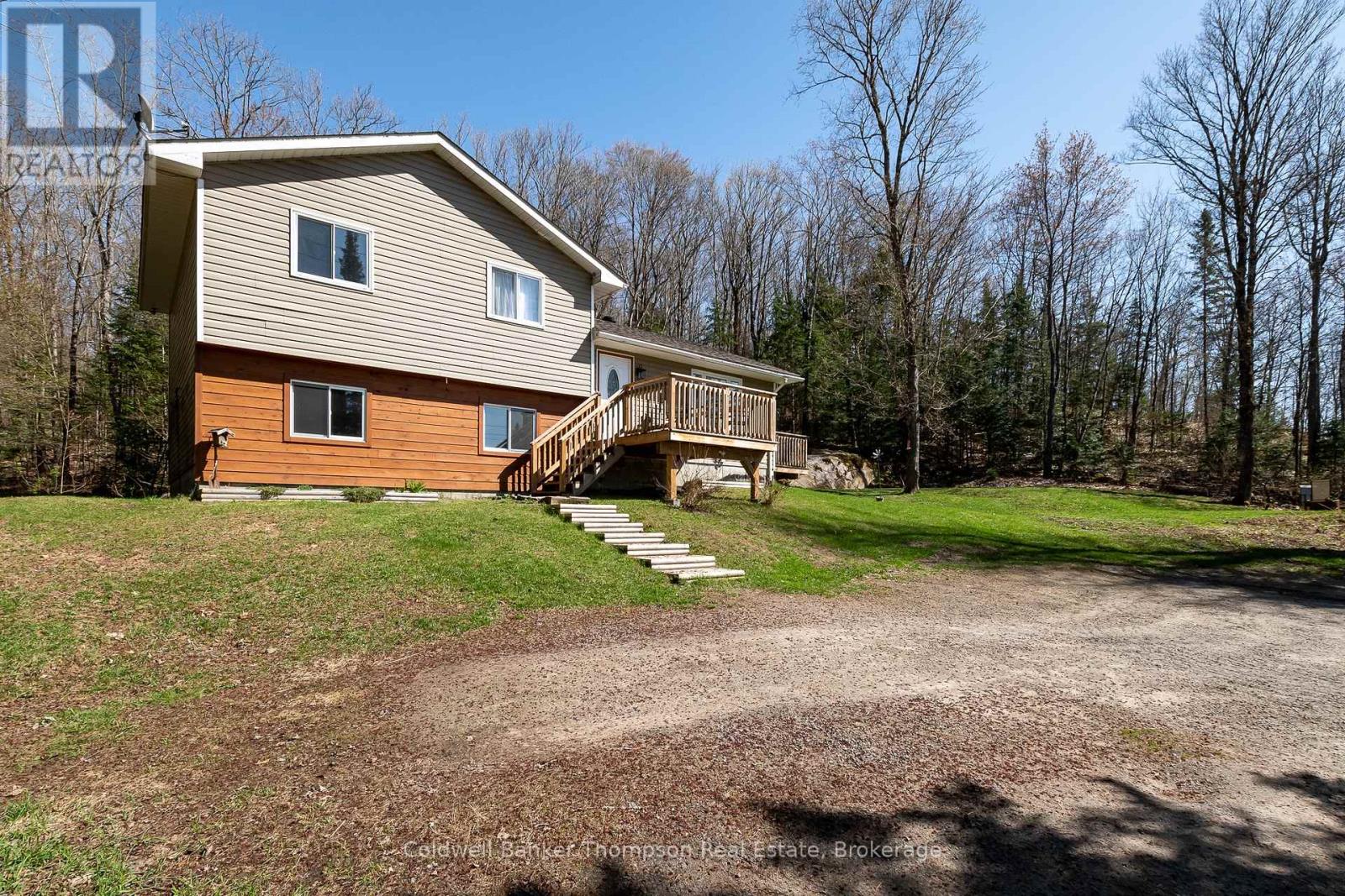 751 Old Muskoka Road, Huntsville, Ontario P0B 1M0 - Photo 31 - X12902854