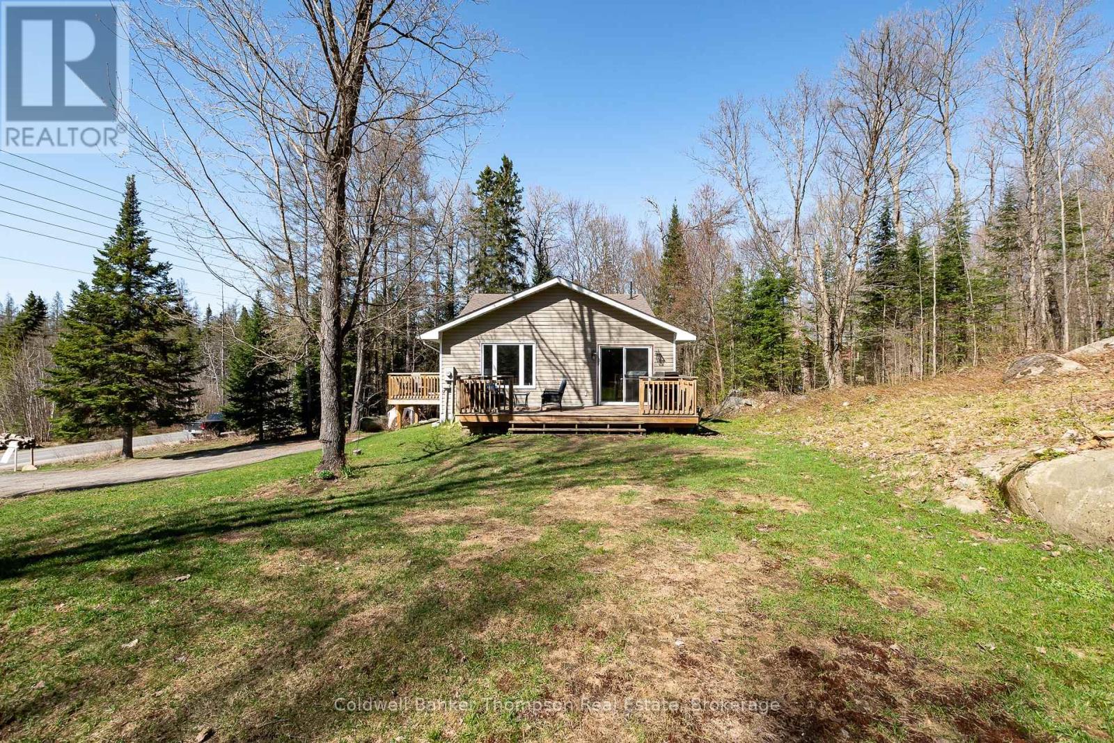 751 Old Muskoka Road, Huntsville, Ontario P0B 1M0 - Photo 37 - X12902854