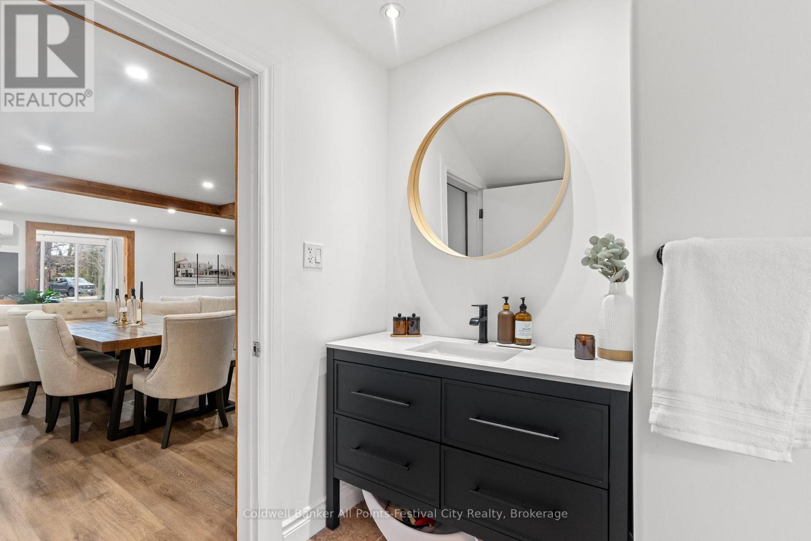 38 Main Street S, Bluewater, Ontario  N0M 1G0 - Photo 32 - X12902914