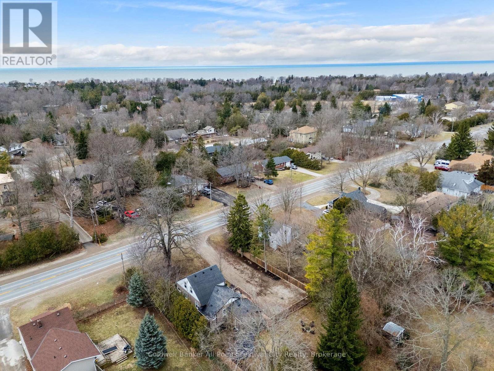 38 Main Street S, Bluewater, Ontario  N0M 1G0 - Photo 38 - X12902914