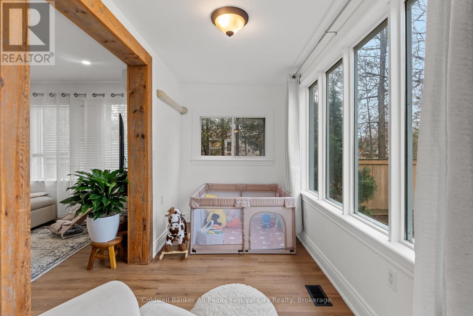 38 Main Street S, Bluewater, Ontario  N0M 1G0 - Photo 6 - X12902914