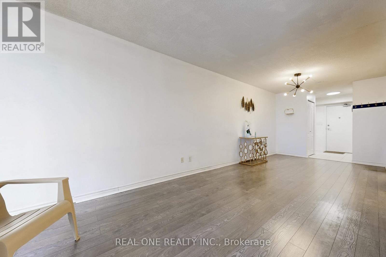 1611 - 3 Rean Drive, Toronto, Ontario  M2K 3C2 - Photo 11 - C12838284