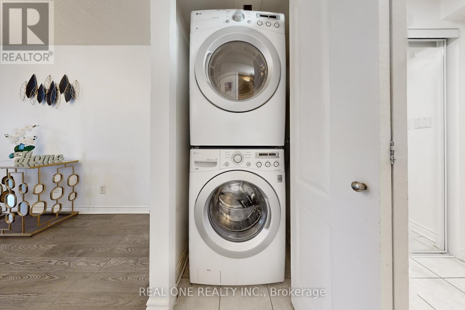 1611 - 3 Rean Drive, Toronto, Ontario  M2K 3C2 - Photo 14 - C12838284