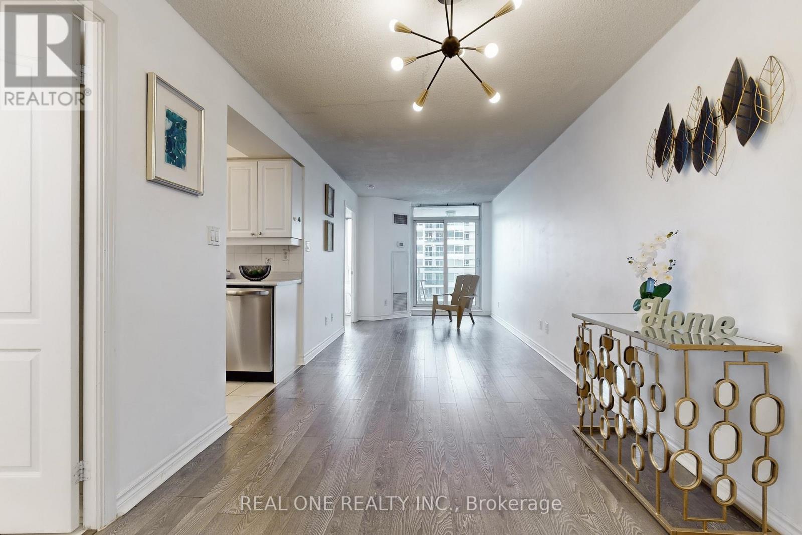 1611 - 3 Rean Drive, Toronto, Ontario  M2K 3C2 - Photo 8 - C12838284