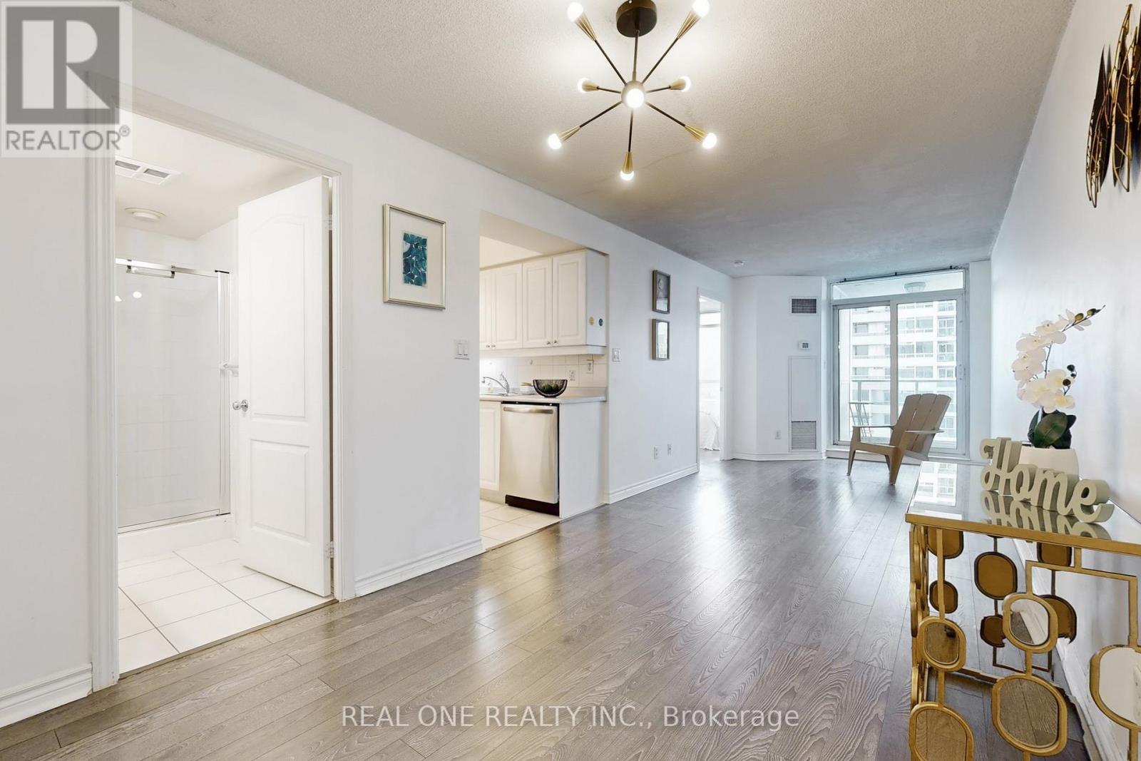 1611 - 3 Rean Drive, Toronto, Ontario  M2K 3C2 - Photo 9 - C12838284