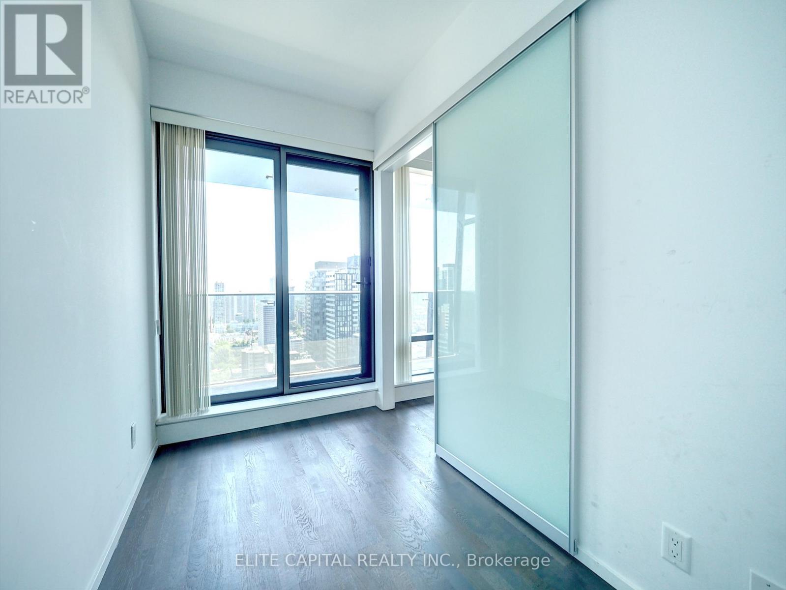 3011 - 5 St Joseph Street, Toronto, Ontario  M4Y 1J6 - Photo 5 - C12902756