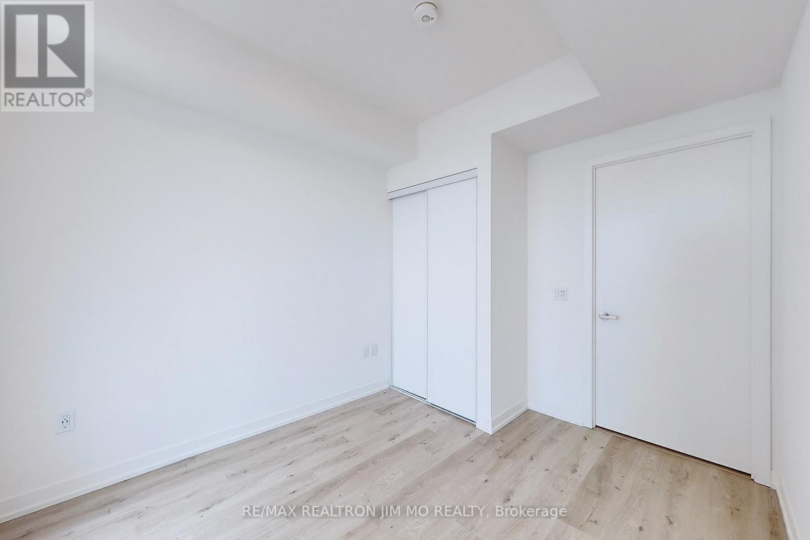 5107 - 138 Downes Street, Toronto, Ontario  M5E 0E4 - Photo 16 - C12902776