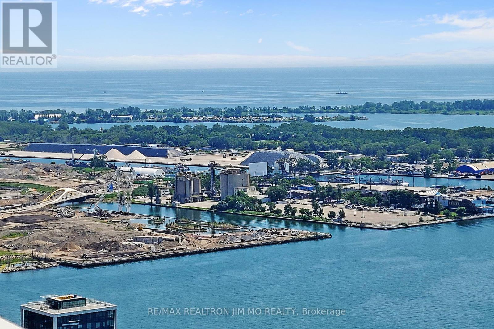 5107 - 138 Downes Street, Toronto, Ontario  M5E 0E4 - Photo 36 - C12902776