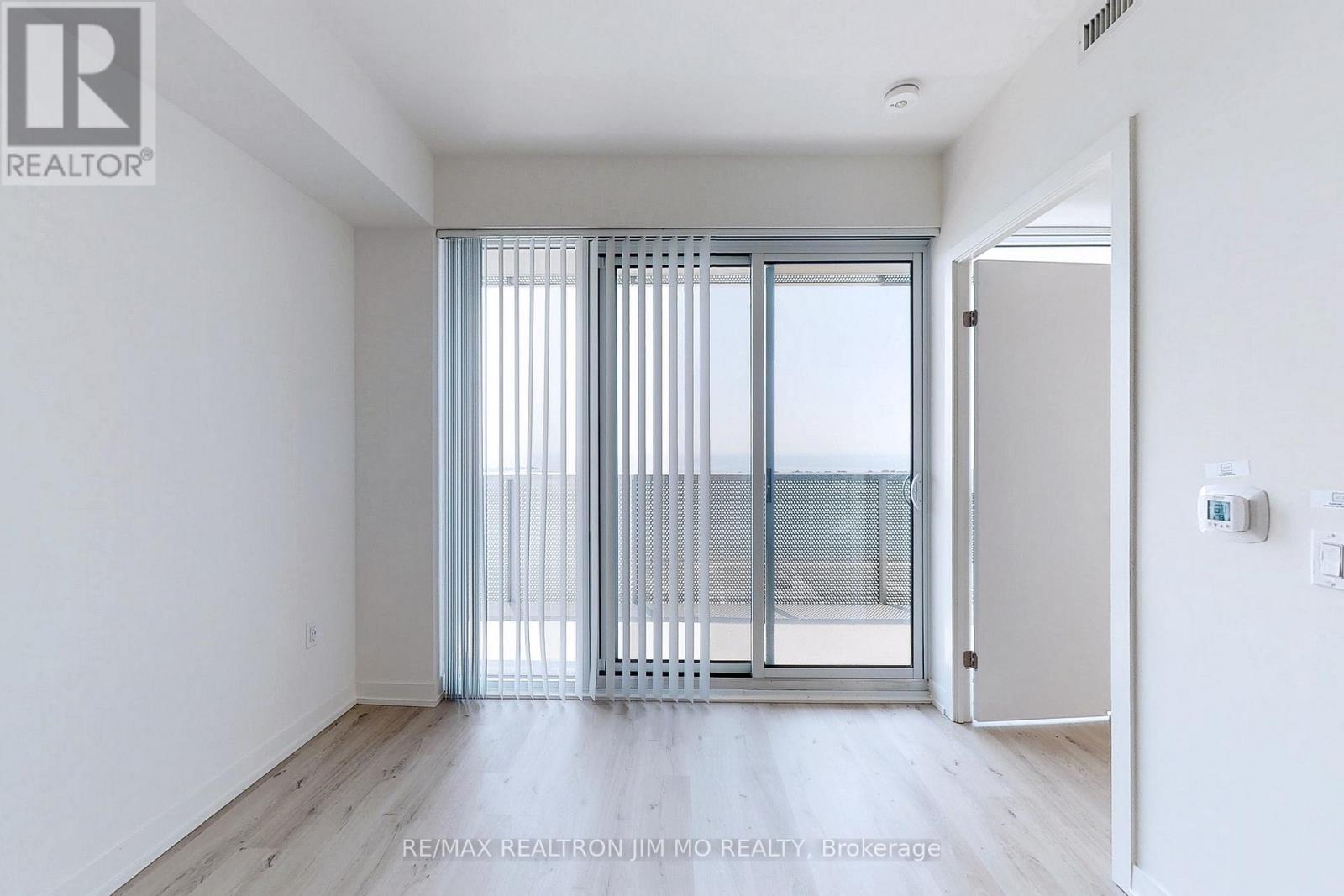 5107 - 138 Downes Street, Toronto, Ontario  M5E 0E4 - Photo 8 - C12902776