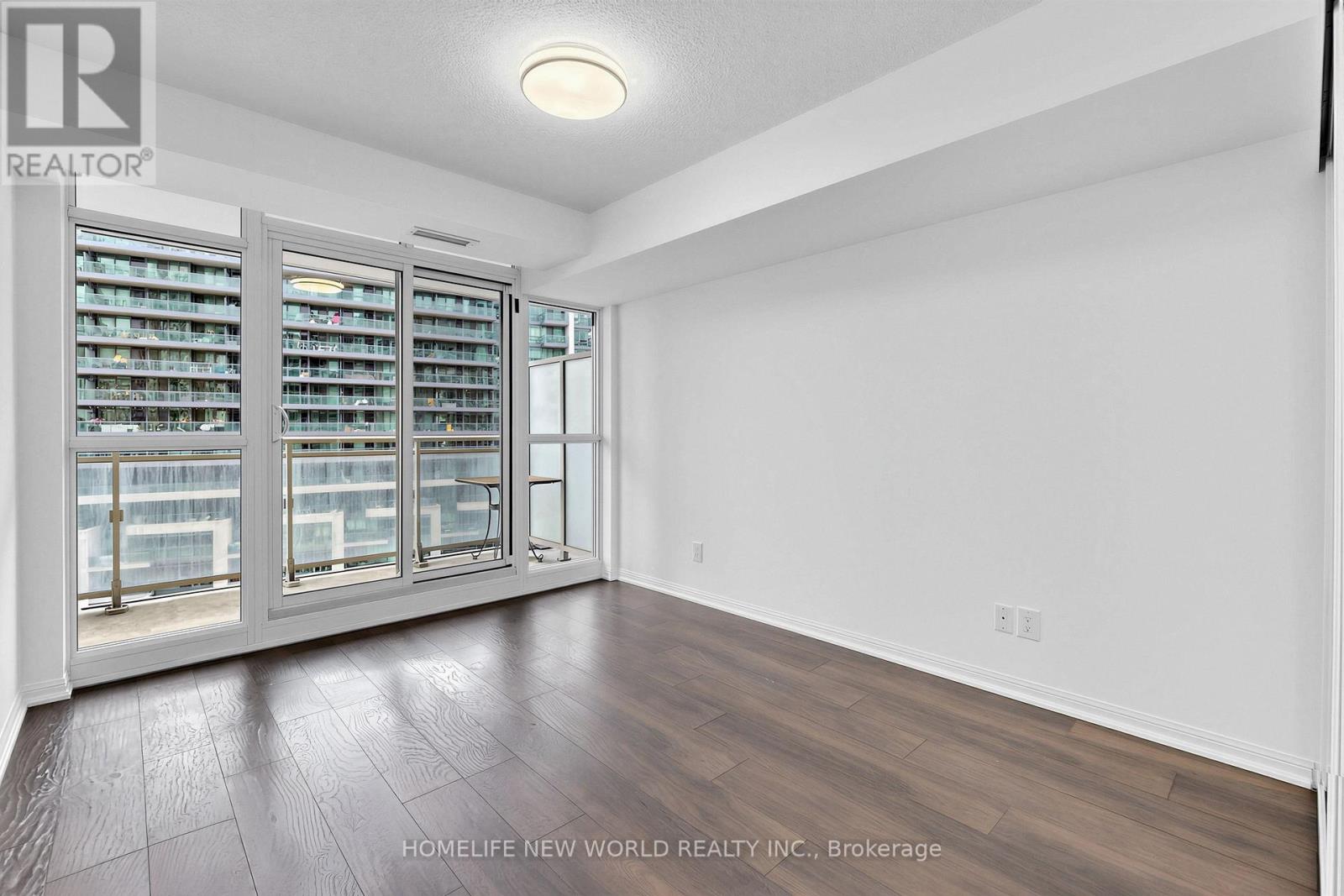 1210 - 35 Bastion Street, Toronto, Ontario  M5V 0C2 - Photo 17 - C12902804