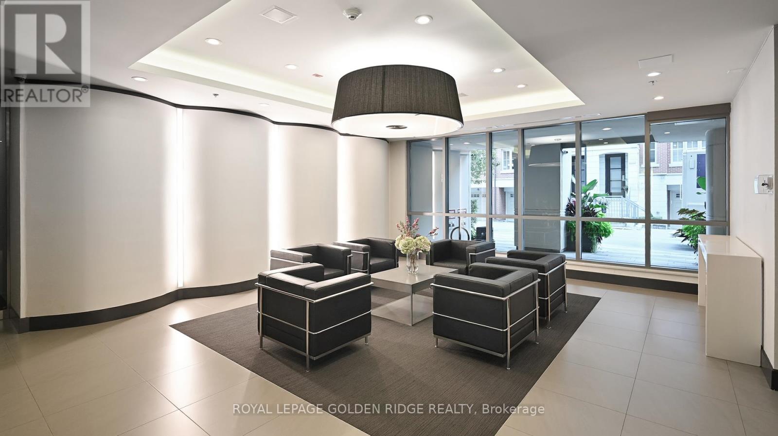 224 - 377 Madison Avenue, Toronto, Ontario  M4V 3E1 - Photo 7 - C12902816