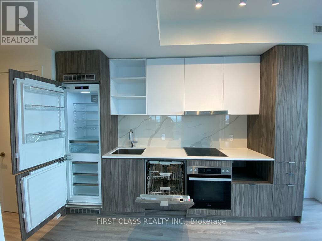 5805 - 55 Cooper Street, Toronto, Ontario  M5E 0G1 - Photo 4 - C12902844