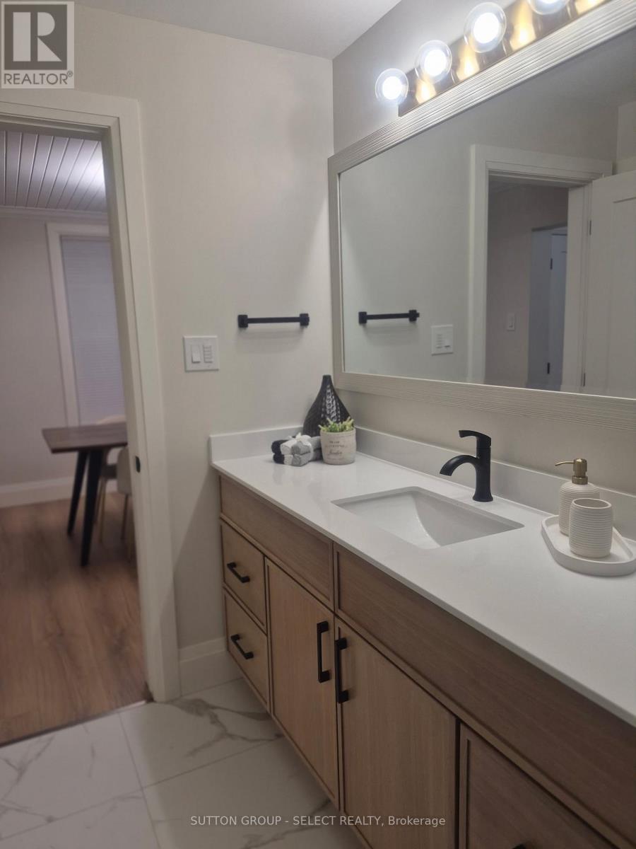 93 Dillabough Street, London East, Ontario  N5Z 2B9 - Photo 11 - X12902642