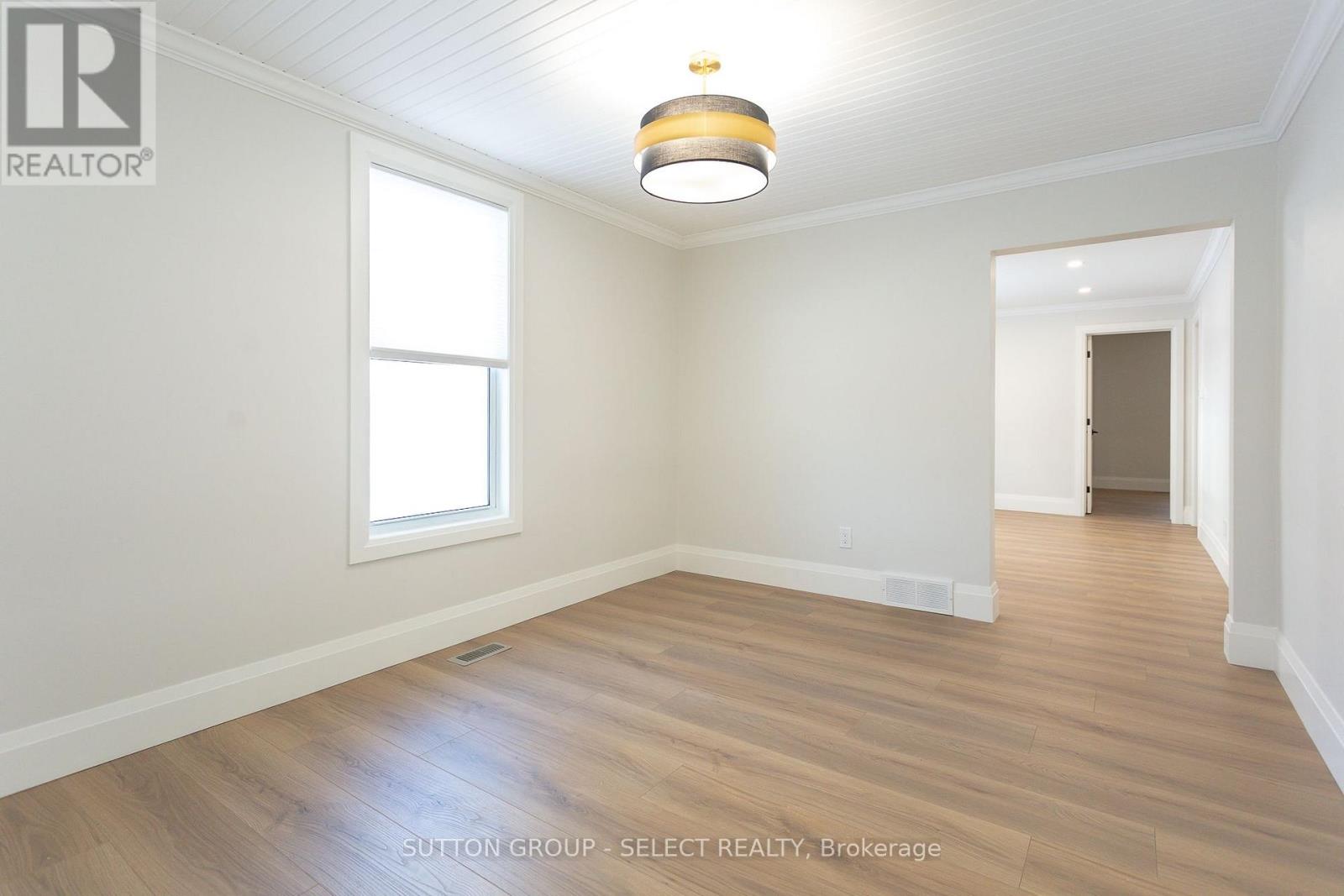 93 Dillabough Street, London East, Ontario  N5Z 2B9 - Photo 9 - X12902642