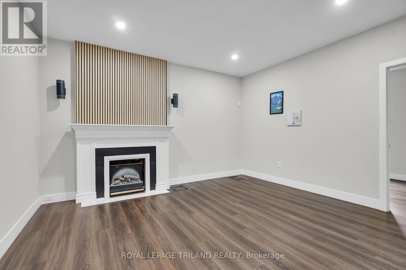 2 - 22 MITCHELL STREET, St. Thomas, Ontario