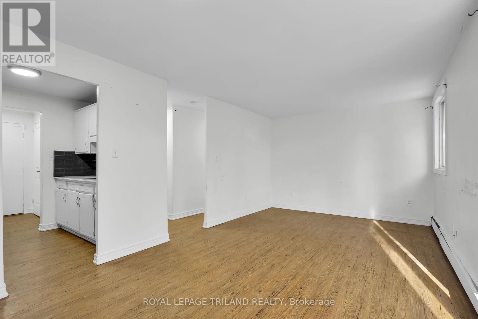 301 - 294 Saulsbury Street, Strathroy-Caradoc, Ontario  N7G 2B2 - Photo 7 - X12902670