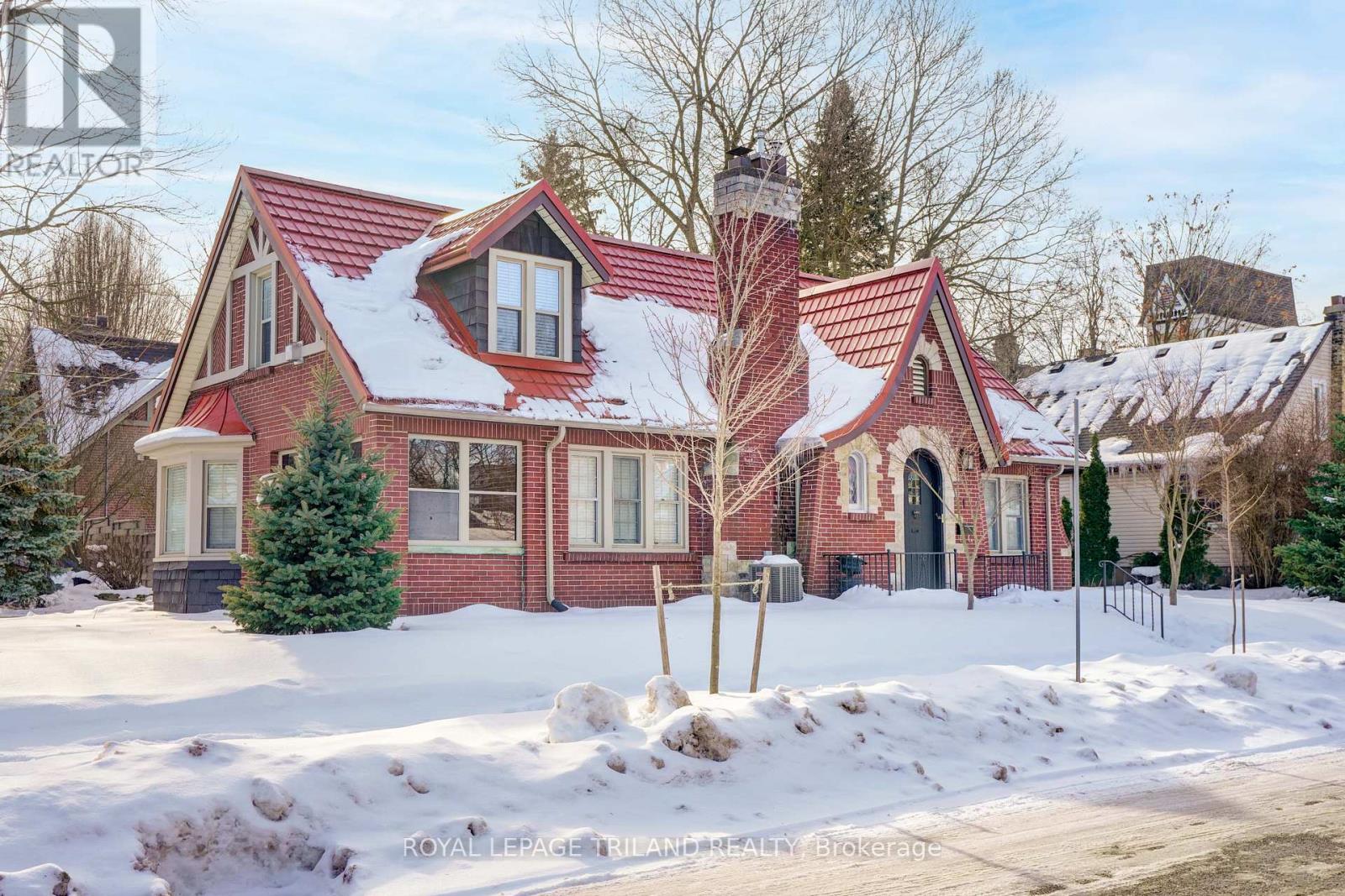 1 Woodland Place, London South, Ontario  N6C 1H9 - Photo 3 - X12902696