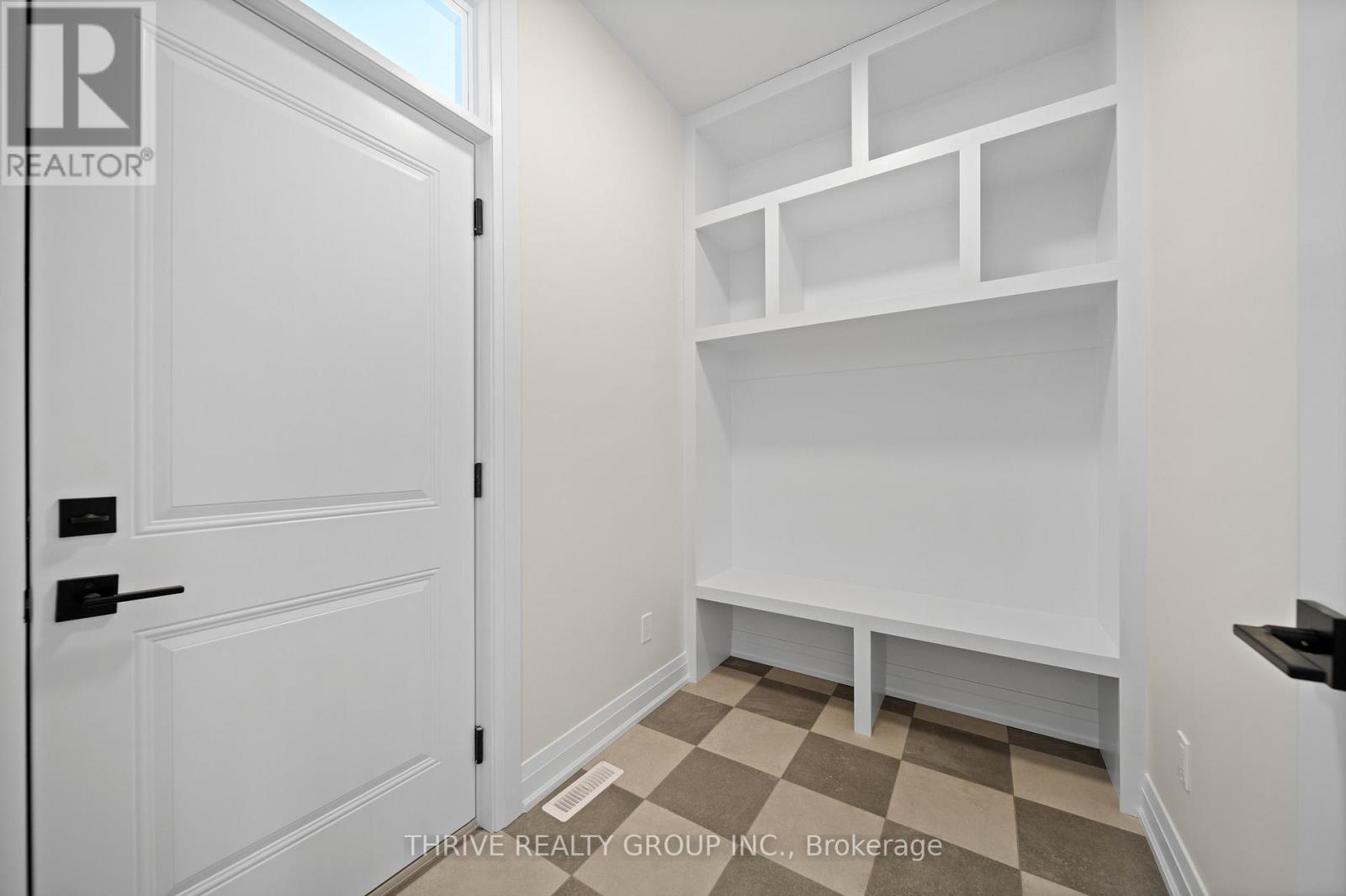 4275 Sagebrush Crescent, London South, Ontario  N6P 1H5 - Photo 24 - X12902808