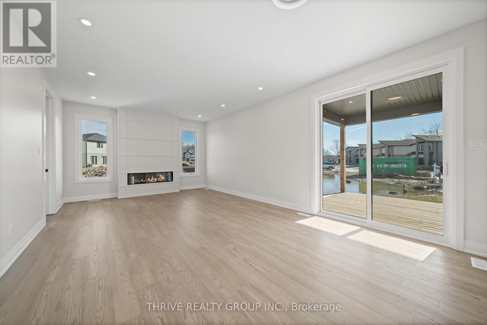 4275 Sagebrush Crescent, London South, Ontario  N6P 1H5 - Photo 6 - X12902808