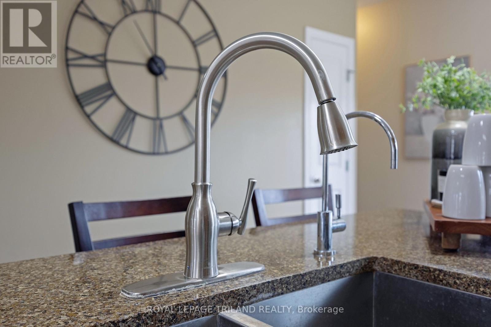 39 Augusta Crescent, St. Thomas, Ontario  N5R 6J8 - Photo 13 - X12902870