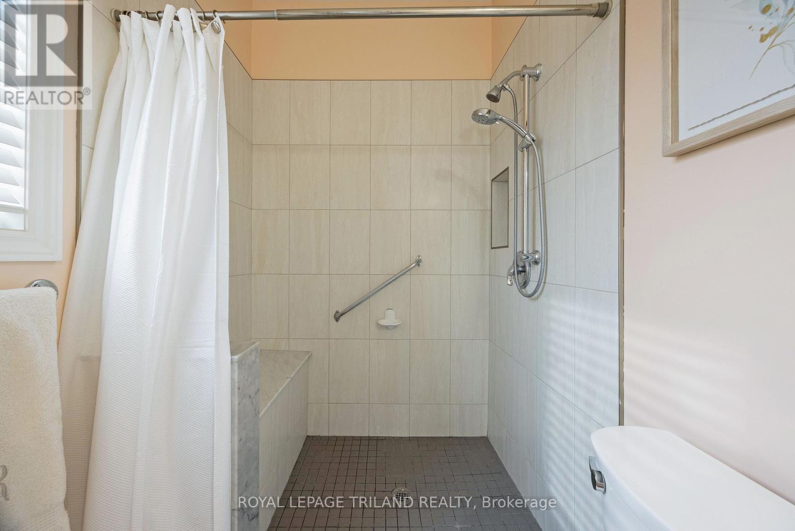 39 Augusta Crescent, St. Thomas, Ontario  N5R 6J8 - Photo 23 - X12902870