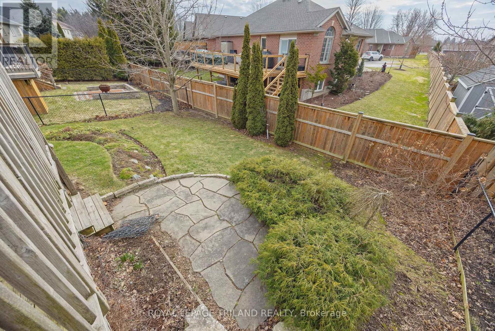 39 Augusta Crescent, St. Thomas, Ontario  N5R 6J8 - Photo 39 - X12902870