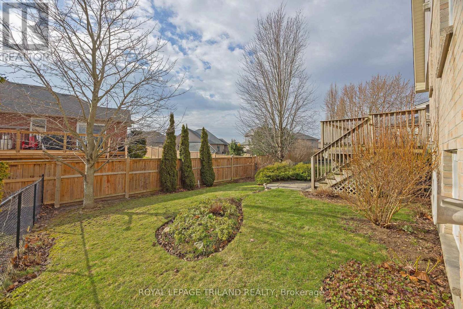 39 Augusta Crescent, St. Thomas, Ontario  N5R 6J8 - Photo 4 - X12902870