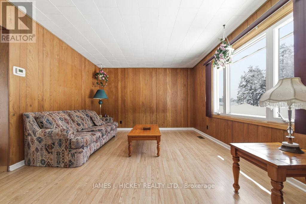 33416 Hwy 17 Highway W, Deep River, Ontario  K0J 1P0 - Photo 16 - X12902806