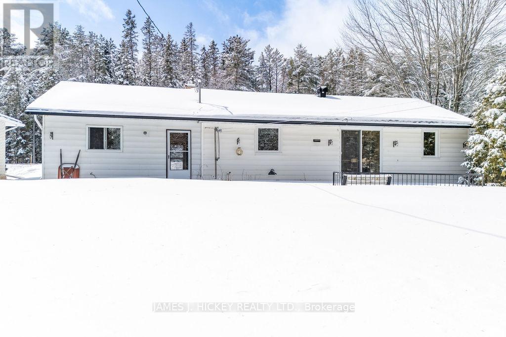 33416 Hwy 17 Highway W, Deep River, Ontario  K0J 1P0 - Photo 2 - X12902806