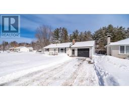 33416 HWY 17 HIGHWAY W, Deep River, Ontario