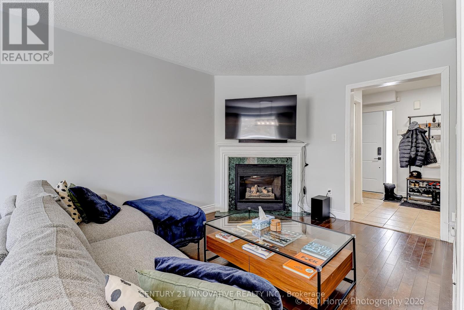 1896 Woodgate Court, Oshawa, Ontario  L1G 7Z2 - Photo 3 - E12902650